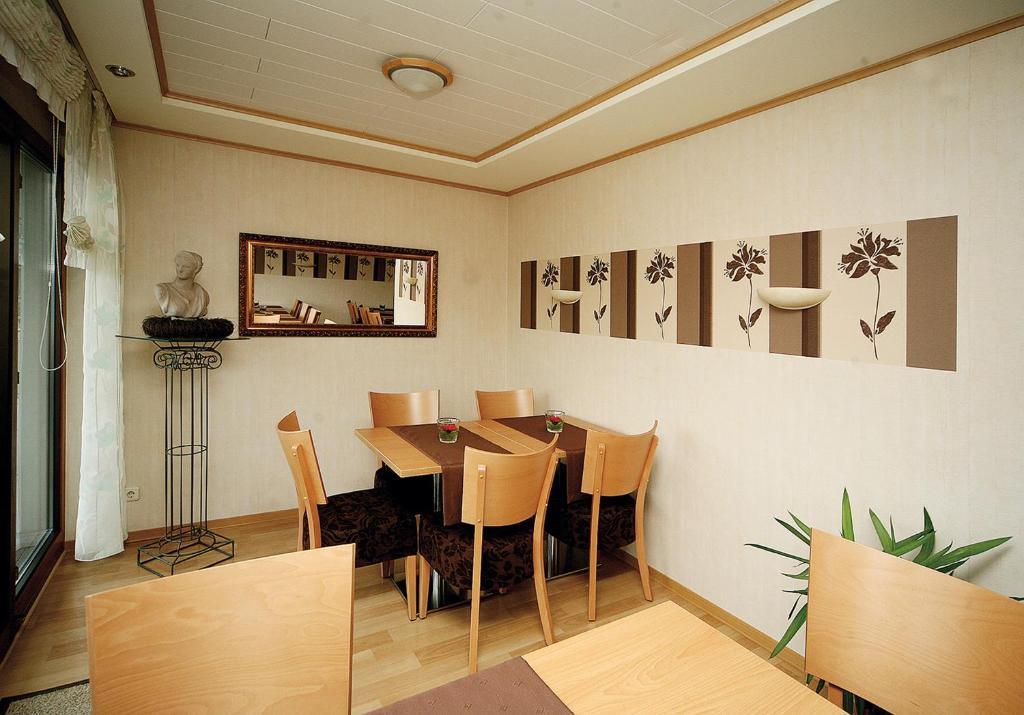 Garni Haus Weiskopf Hotel Trier Bagian luar foto
